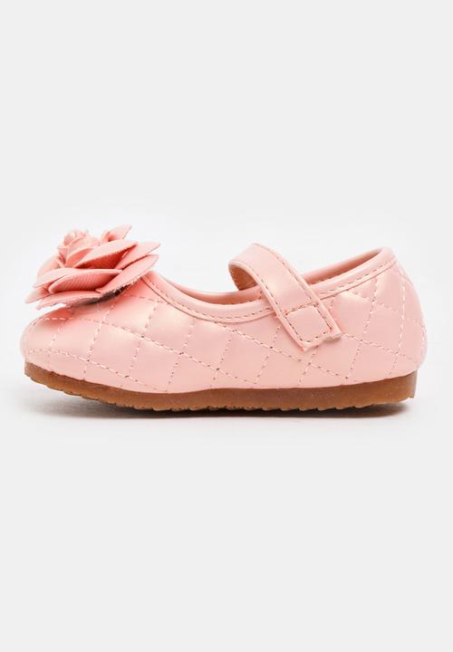 Pop Candy - Pump with Rose Detail Pale Pink