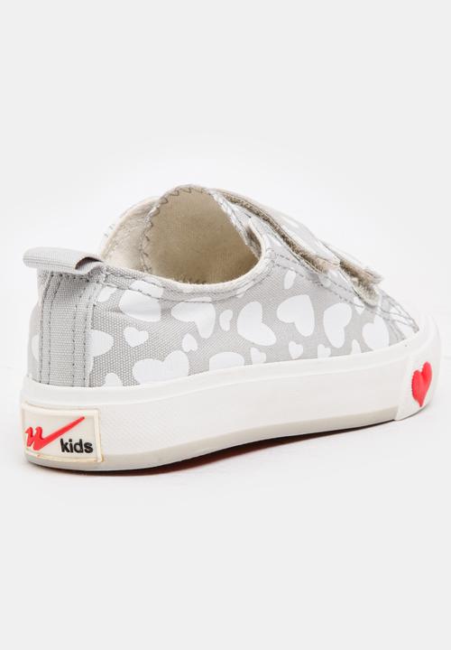 Pop Candy - Girls Heart Printed Canvas Sneakers Pale Blue
