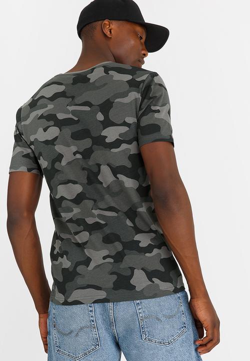 Only & Sons - Thomas Camo Print Tee Multi-colour