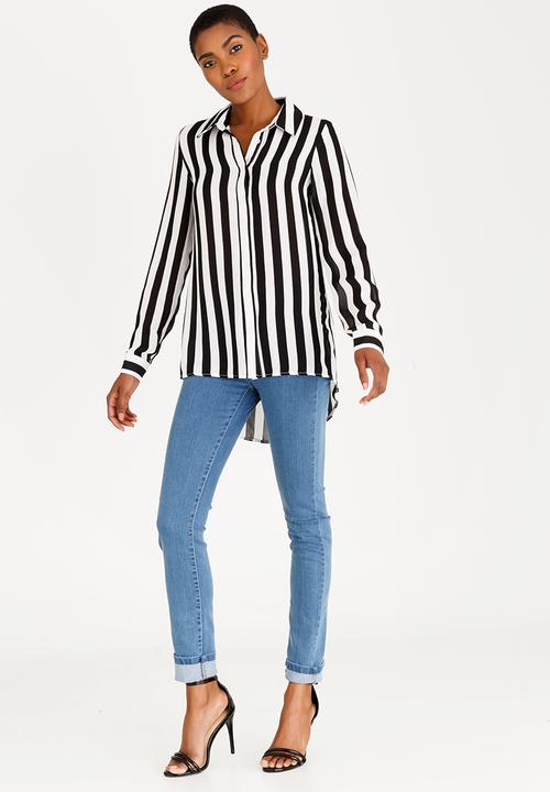 edit - Long Sleeve Button Down Blouse Black and White