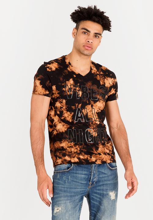 GUESS - Vibes All Night V-Neck Tee Black