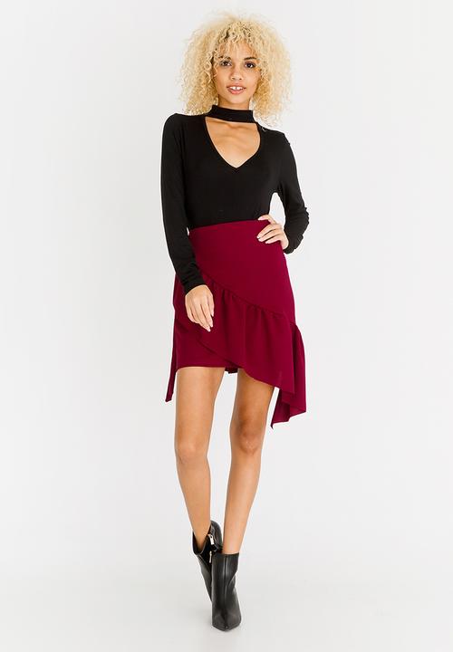 STYLE REPUBLIC - Frill Detail Mini Skirt Burgundy