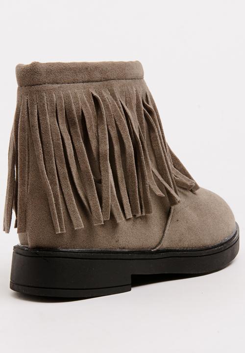 Pop Candy - Girls  Fringe Boot Grey