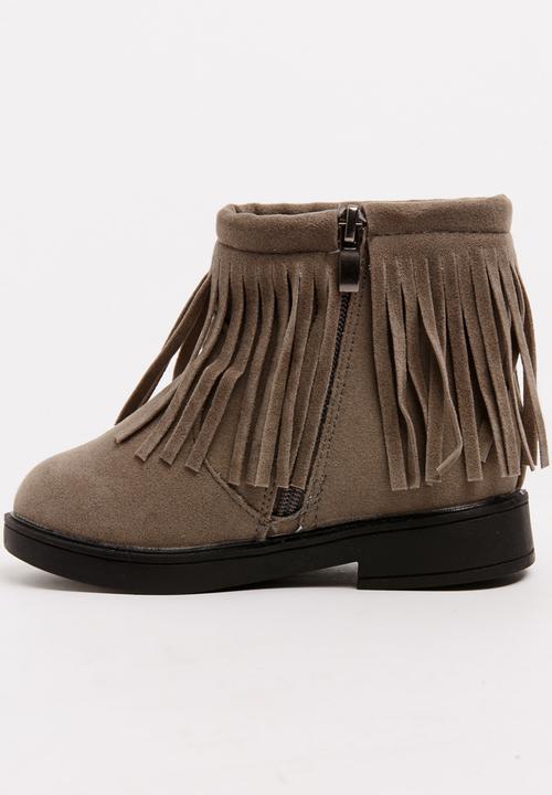 Pop Candy - Girls  Fringe Boot Grey