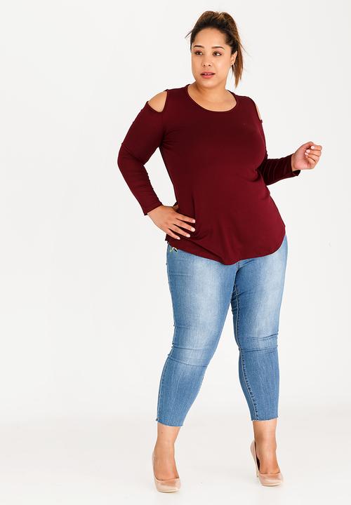 edit Plus - Cold Shoulder Tshirt Maroon