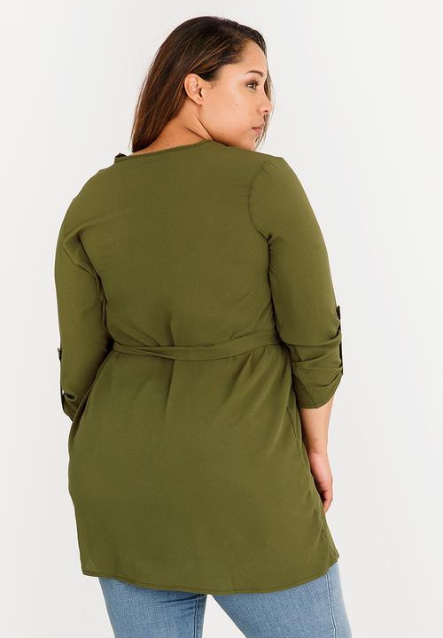 STYLE REPUBLIC PLUS - V-neck Tunic Green