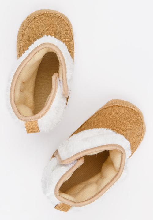 Pop Candy - Girls Fluffy Boot with Bow Detail Tan