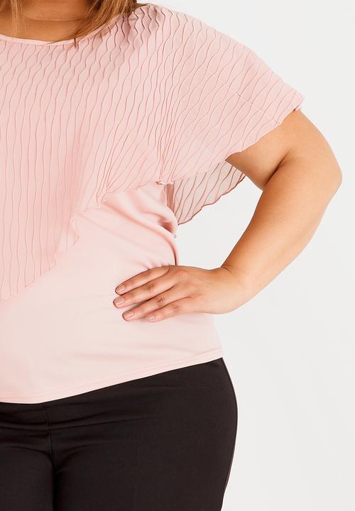edit Plus - Pleated Asymmetrical Blouse Pale Pink