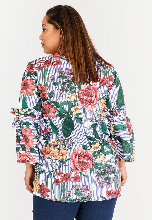STYLE REPUBLIC PLUS - Floral and Stripe Print Blouse Blue and White