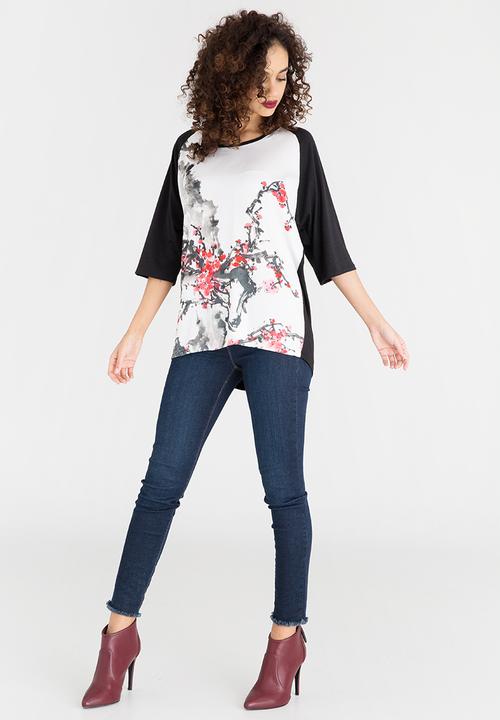 Cheryl Arthur - Japanese Cherry Blossom Top Black and White