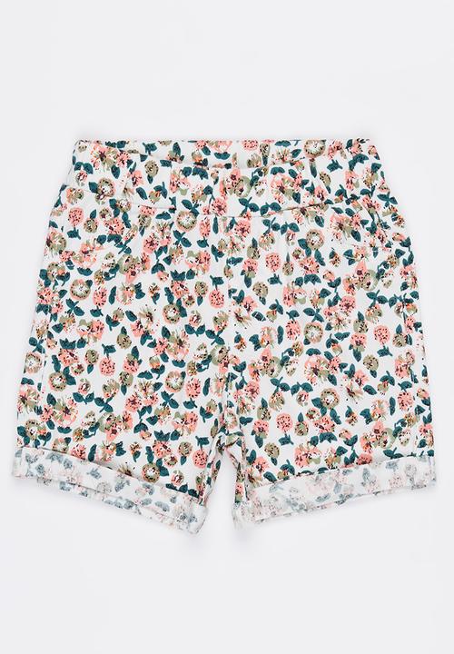 Pop Candy - Floral  Short Pale Pink