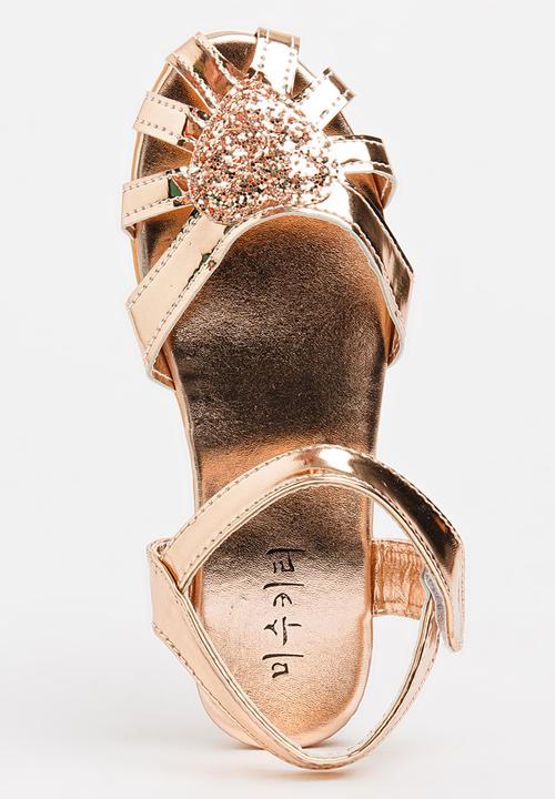 Pop Candy - Sandal with Heart Detail Rose gold