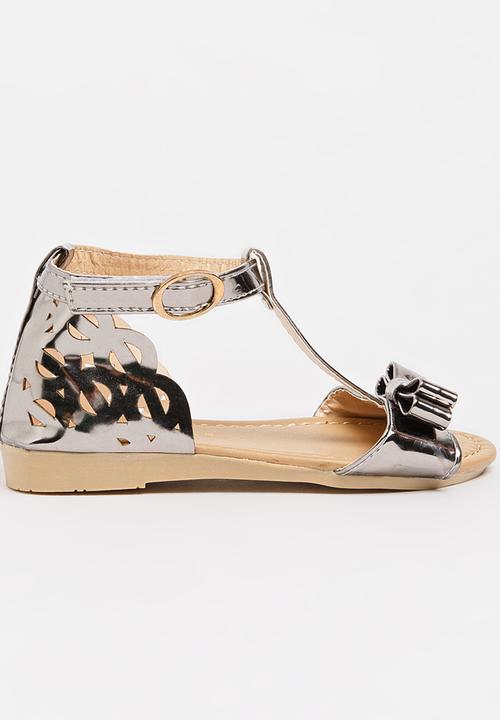 Pop Candy - T-Bar Sandals with Bow Silver