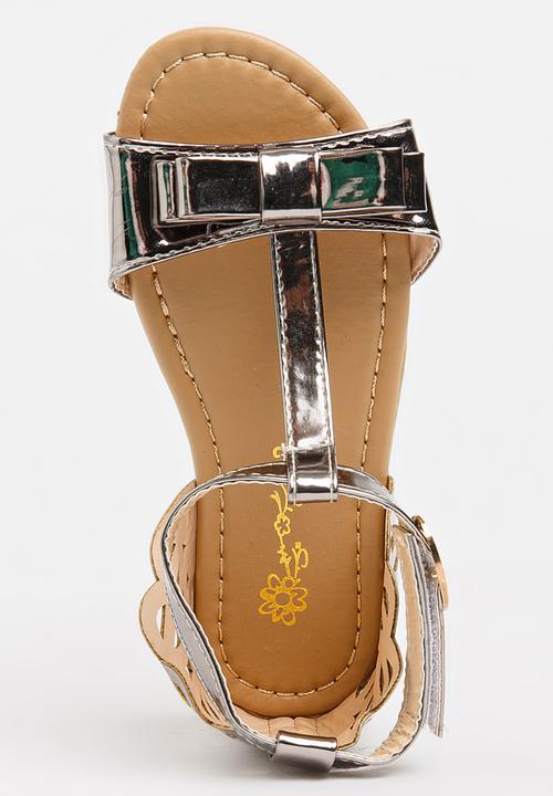 Pop Candy - T-Bar Sandals with Bow Silver