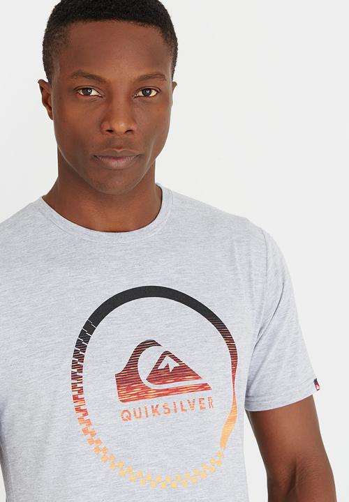 Quiksilver - Chest Printed Fashion Fit Tee Grey