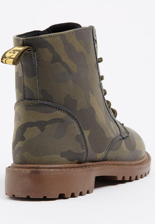 SOVIET - K Rochdale Black