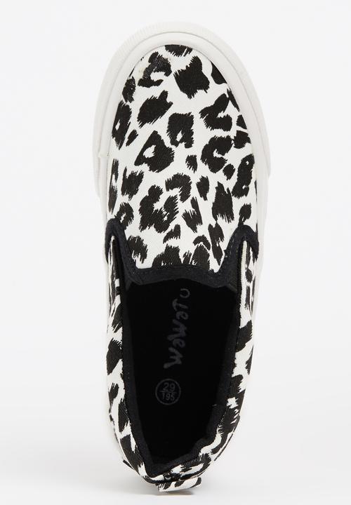 Pop Candy - Animal Print Loafer Black and White