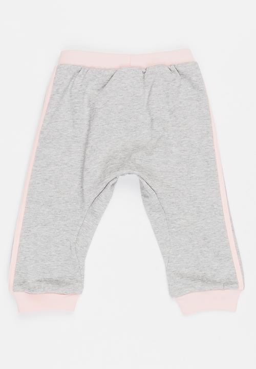 adidas Performance - Favourite Pant Pale Grey