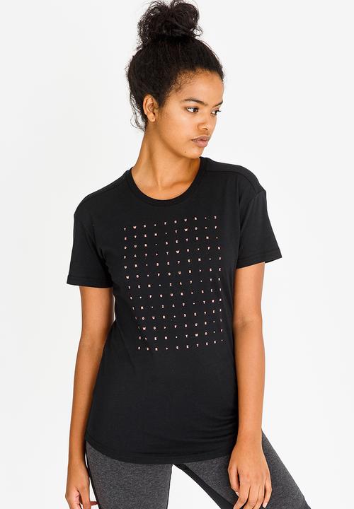 New Balance  - Short Sleeve Tee- Black