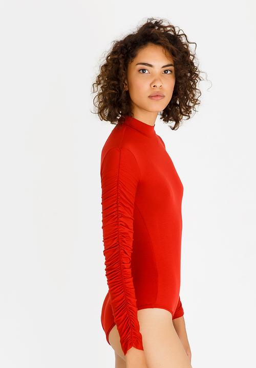 c(inch) - Ruched Sleeve Bodysuit Rust