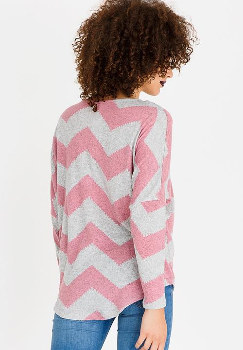 Revenge - Zig Zag Detail Top Mid Pink