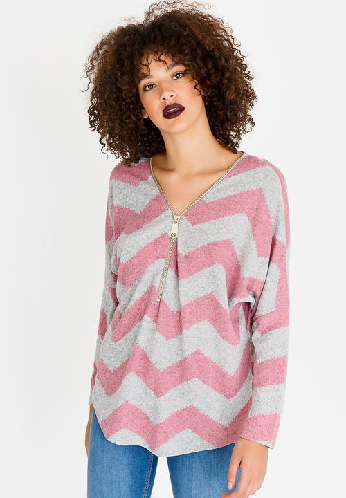 Revenge - Zig Zag Detail Top Mid Pink