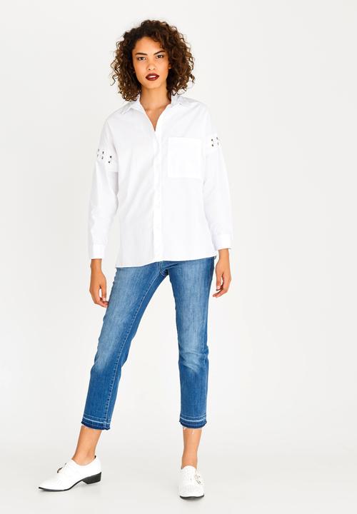 STYLE REPUBLIC - Pierced Sleeve Shirt White