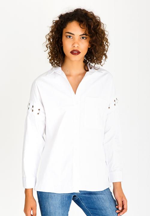 STYLE REPUBLIC - Pierced Sleeve Shirt White