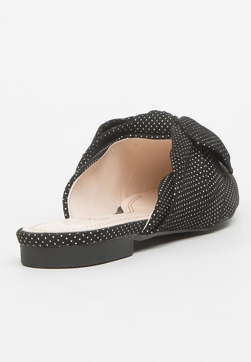 Dolce Vita - Malibu Bow Detail Slip-ons Black