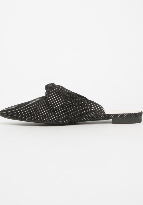 Dolce Vita - Malibu Bow Detail Slip-ons Black