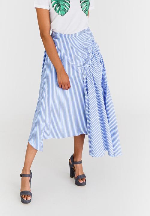 STYLE REPUBLIC - Asymmetrical Skirt Blue and White