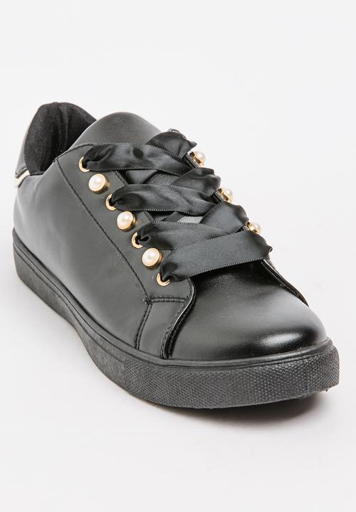 Awol - Pearl Detail Sneakers Black