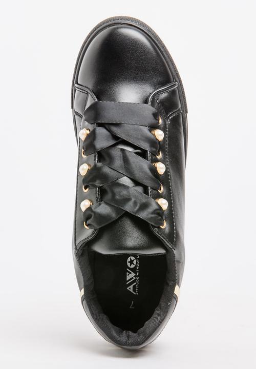Awol - Pearl Detail Sneakers Black