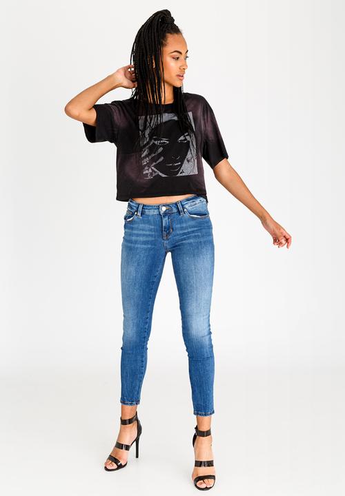 GUESS - Guess Tour Crop Tee Black