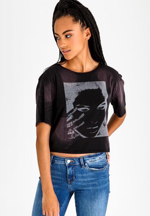 GUESS - Guess Tour Crop Tee Black