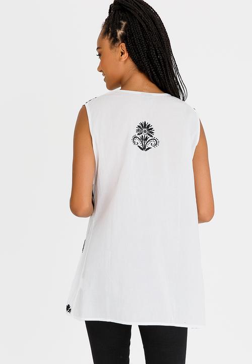 G Couture - Cotton Sleeveless Top Black and White