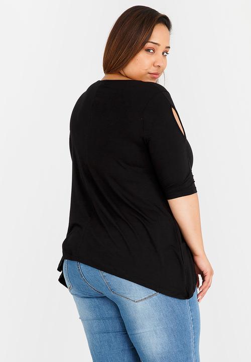 edit Plus - Cold Shoulder T-shirt with 3/4 Sleeves Black