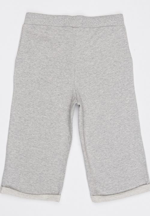 GUESS - Jogger Shorts Grey