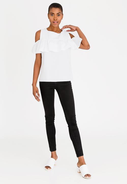 edit - Frilly blouse with Cold Shoulder White