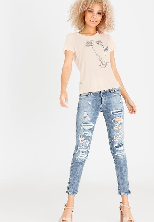GUESS - Embroidery Detail Tee Pale Pink