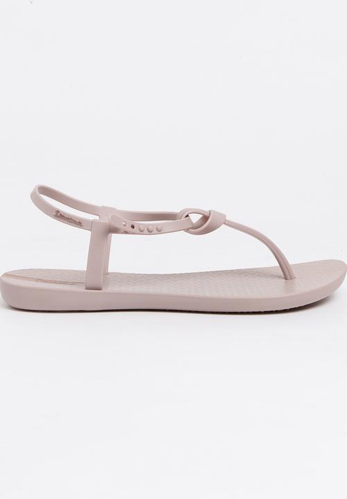 Ipanema - Ellie Sandals Beige