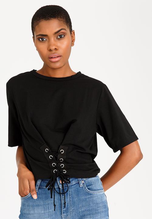 STYLE REPUBLIC - Cropped Lace-up Tee Black