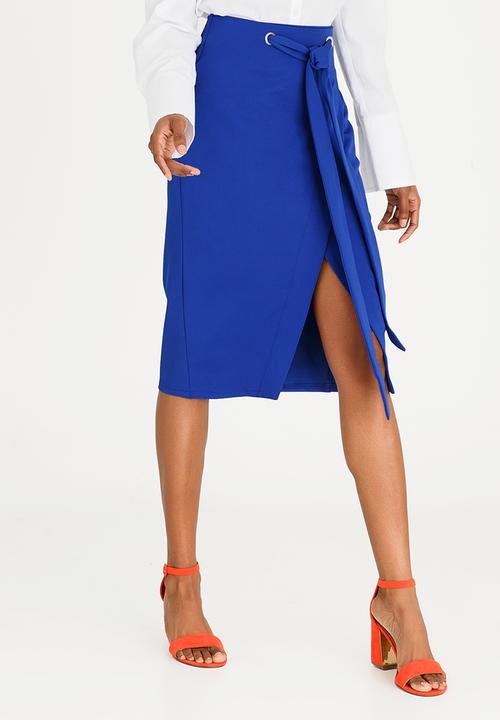STYLE REPUBLIC - Eyelet Wrap Skirt Blue