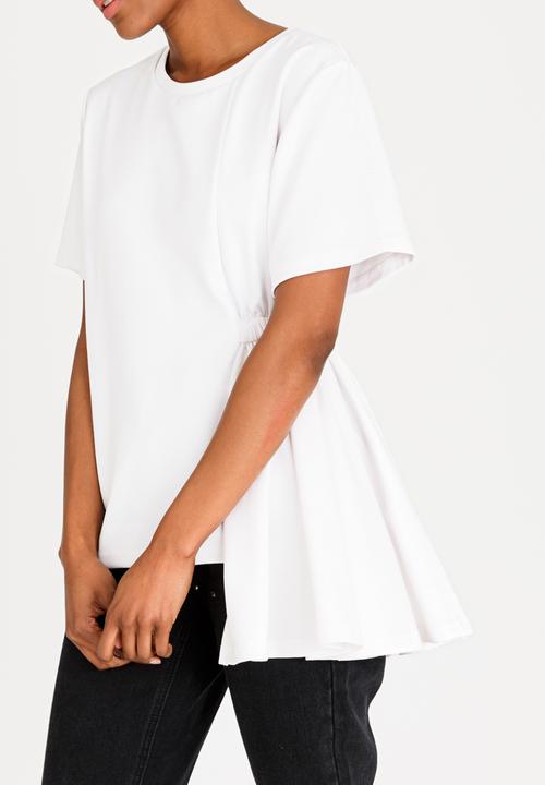 c(inch) - Asymmetrical T-shirt White