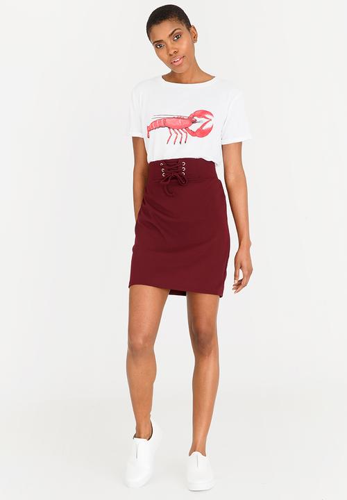 STYLE REPUBLIC - Lace-up Mini Skirt Burgundy