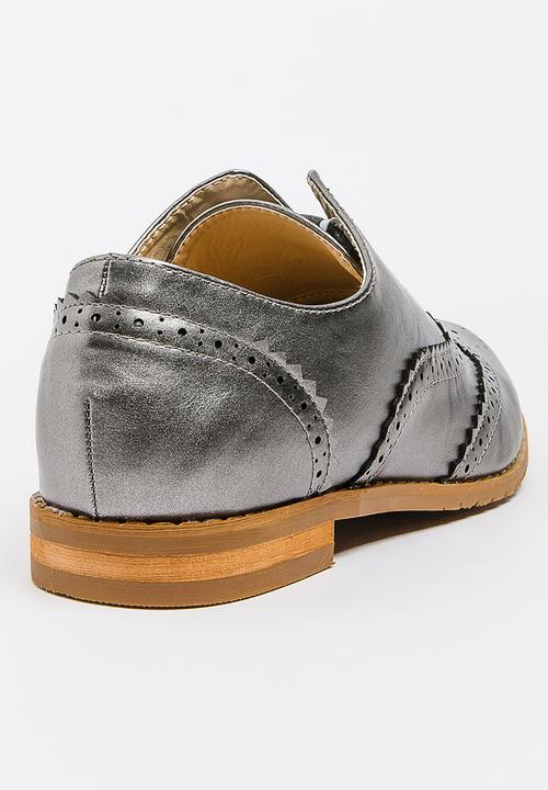 STYLE REPUBLIC - Brogue Lace-ups Dark Grey