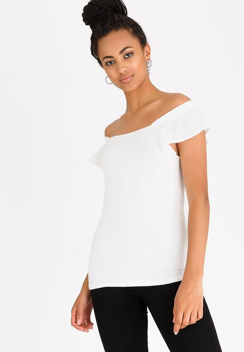 edit - Knit Top with Frill Sleeves Cream