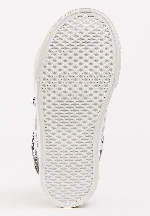 Pop Candy - Printed Slip On Sneaker Black and White