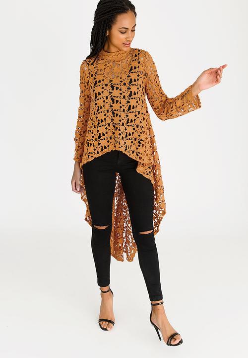 Revenge - Lace Top with Dip Hem Rust