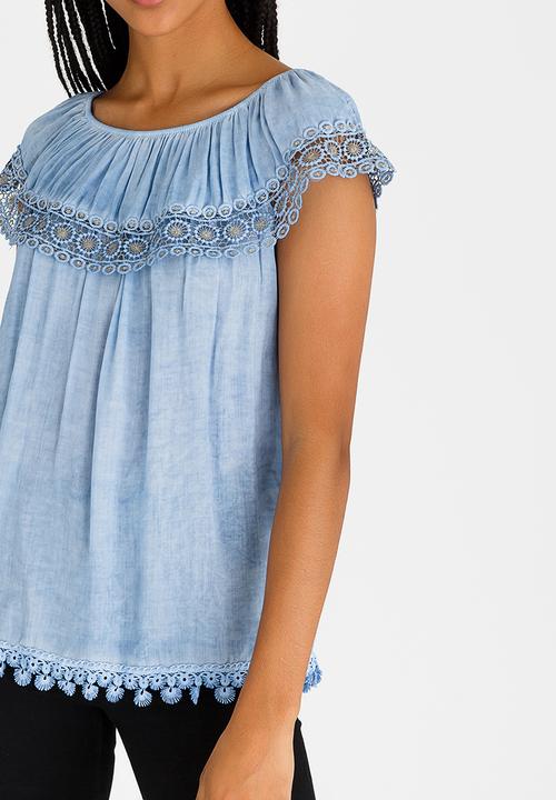 Revenge - Lace Trim Detail Top Blue